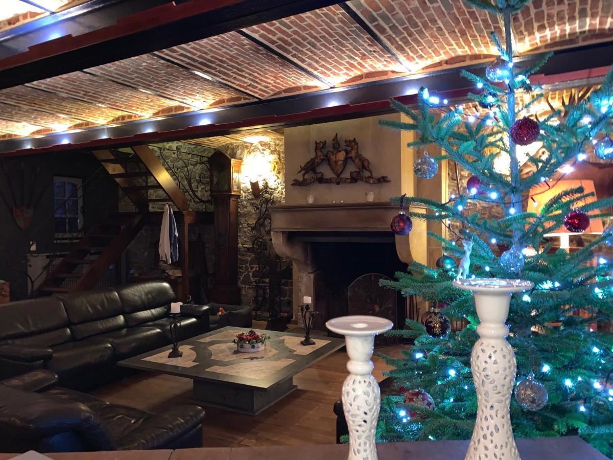 Les Confidences De Messire Sanglier, Stylished Guest Houses Beauraing Buitenkant foto