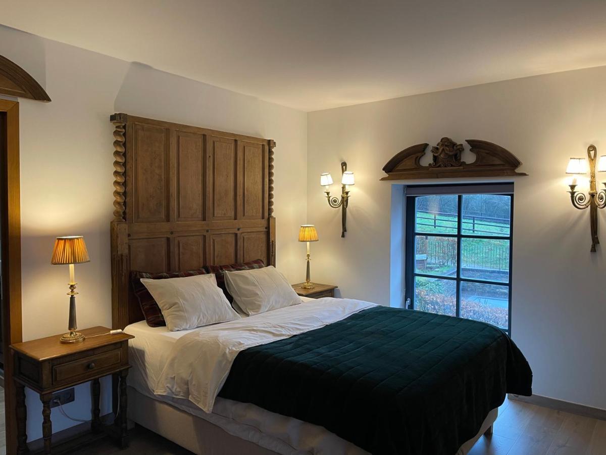 Les Confidences De Messire Sanglier, Stylished Guest Houses Beauraing Buitenkant foto