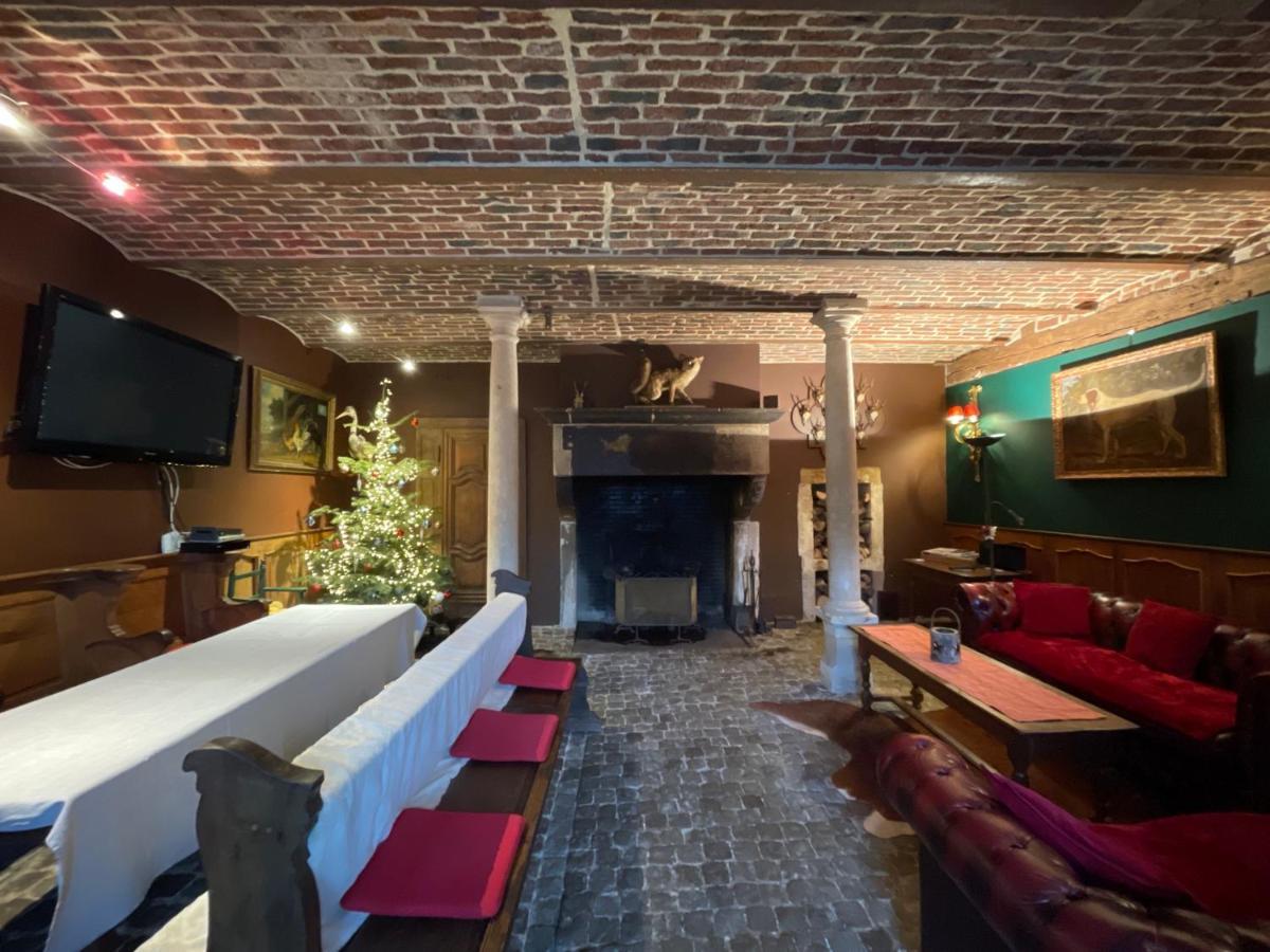 Les Confidences De Messire Sanglier, Stylished Guest Houses Beauraing Buitenkant foto