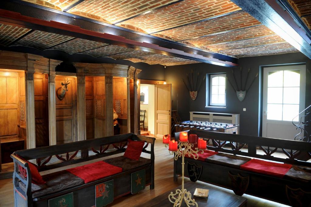 Les Confidences De Messire Sanglier, Stylished Guest Houses Beauraing Kamer foto